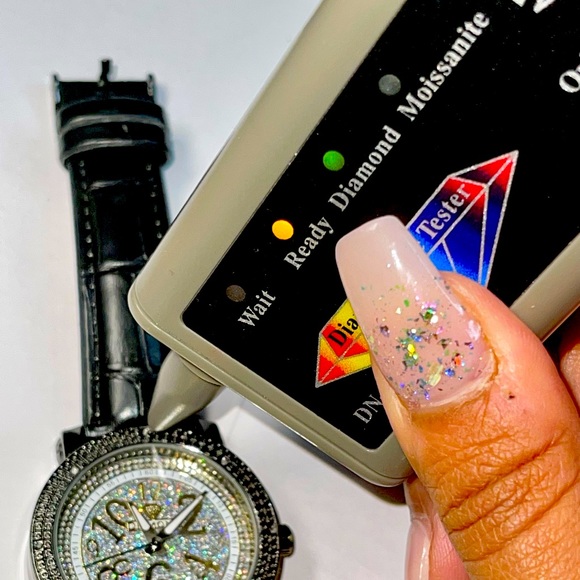 Real diamond watch for women, Mother’s Day, wedding gift, anniversary gift, Sale - Picture 1 of 7